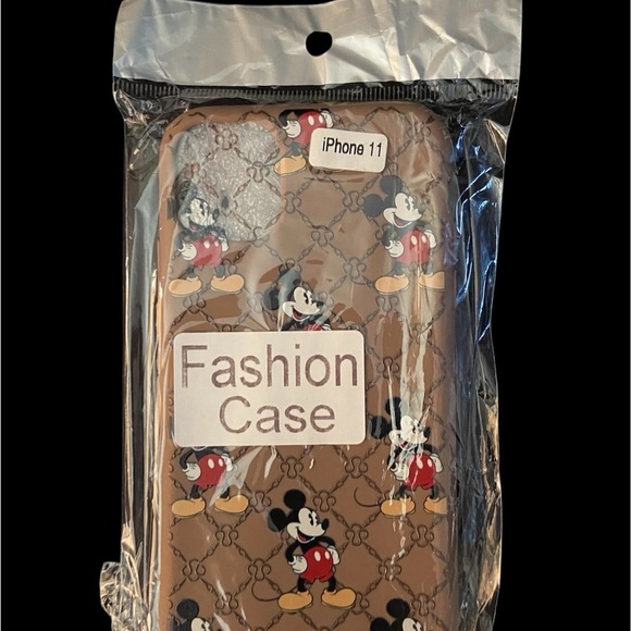 Mickey Mouse iPhone Fashion Case - Picture 3 of 3